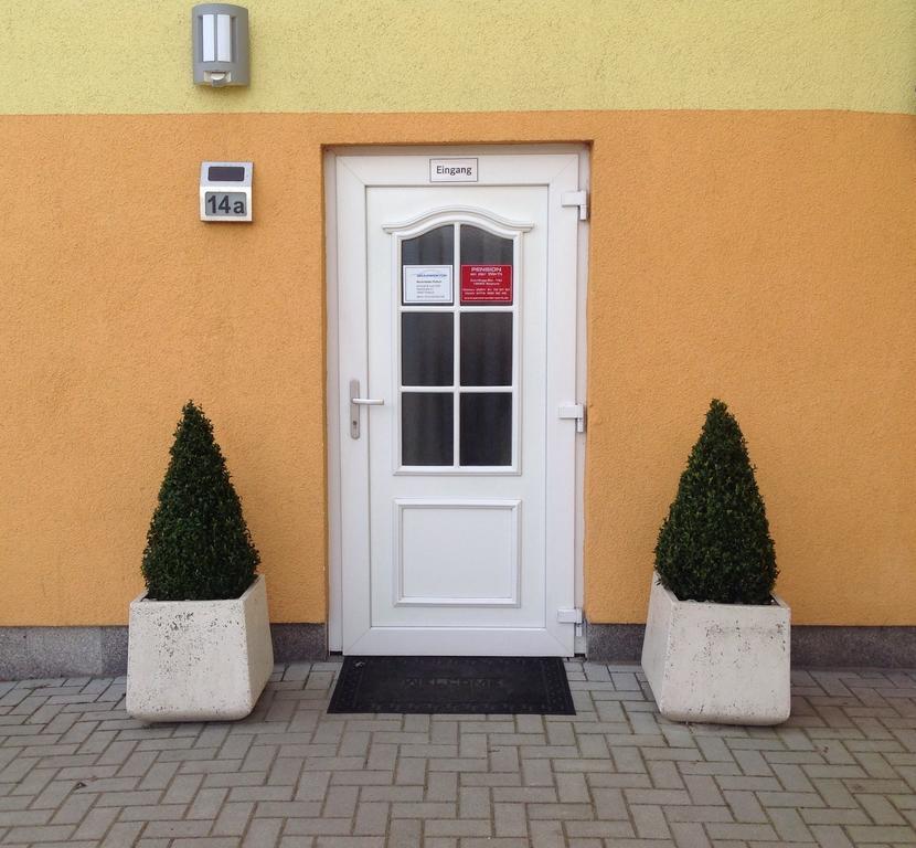 Pension An Der Werft Rostock Exterior photo